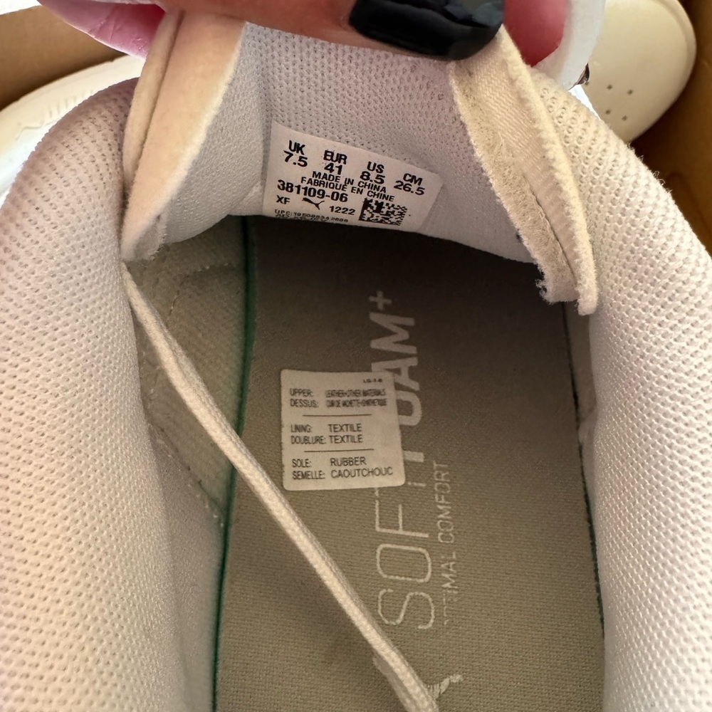 Puma Men's Classic White Sneakers - Picture 4 of 6